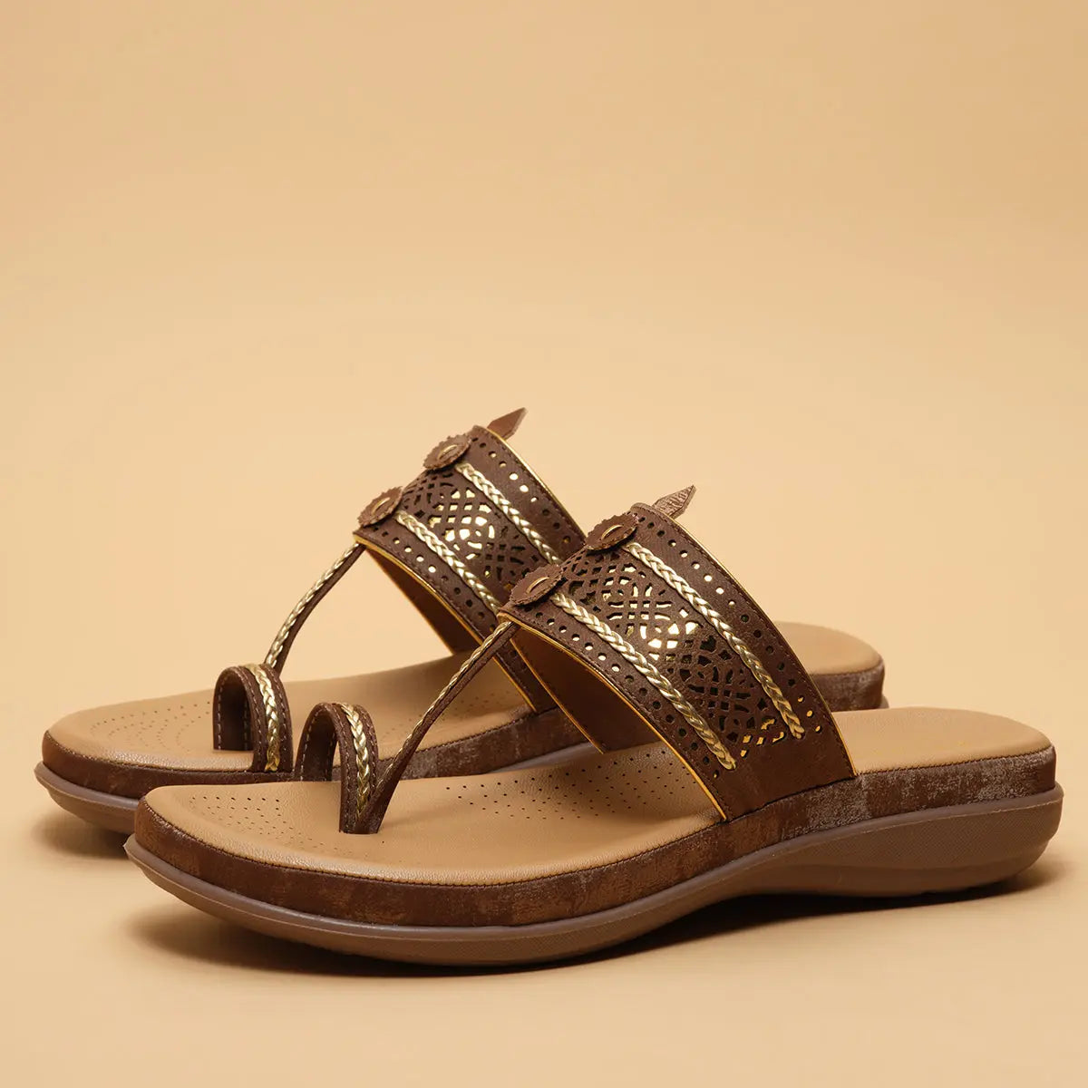 Svara Kolhapuri Flats GUDDU SHOES