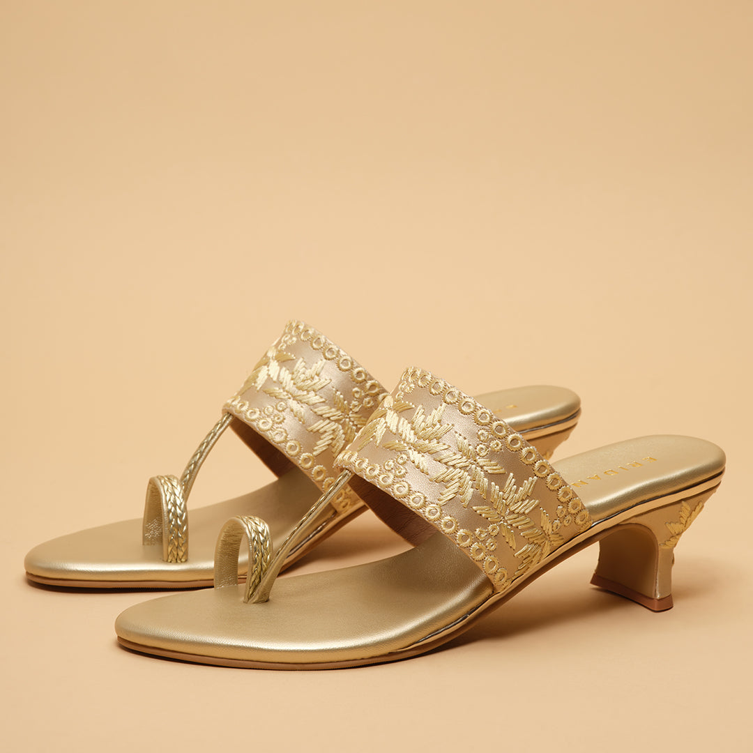 Syna Embroidered Kolhapuri