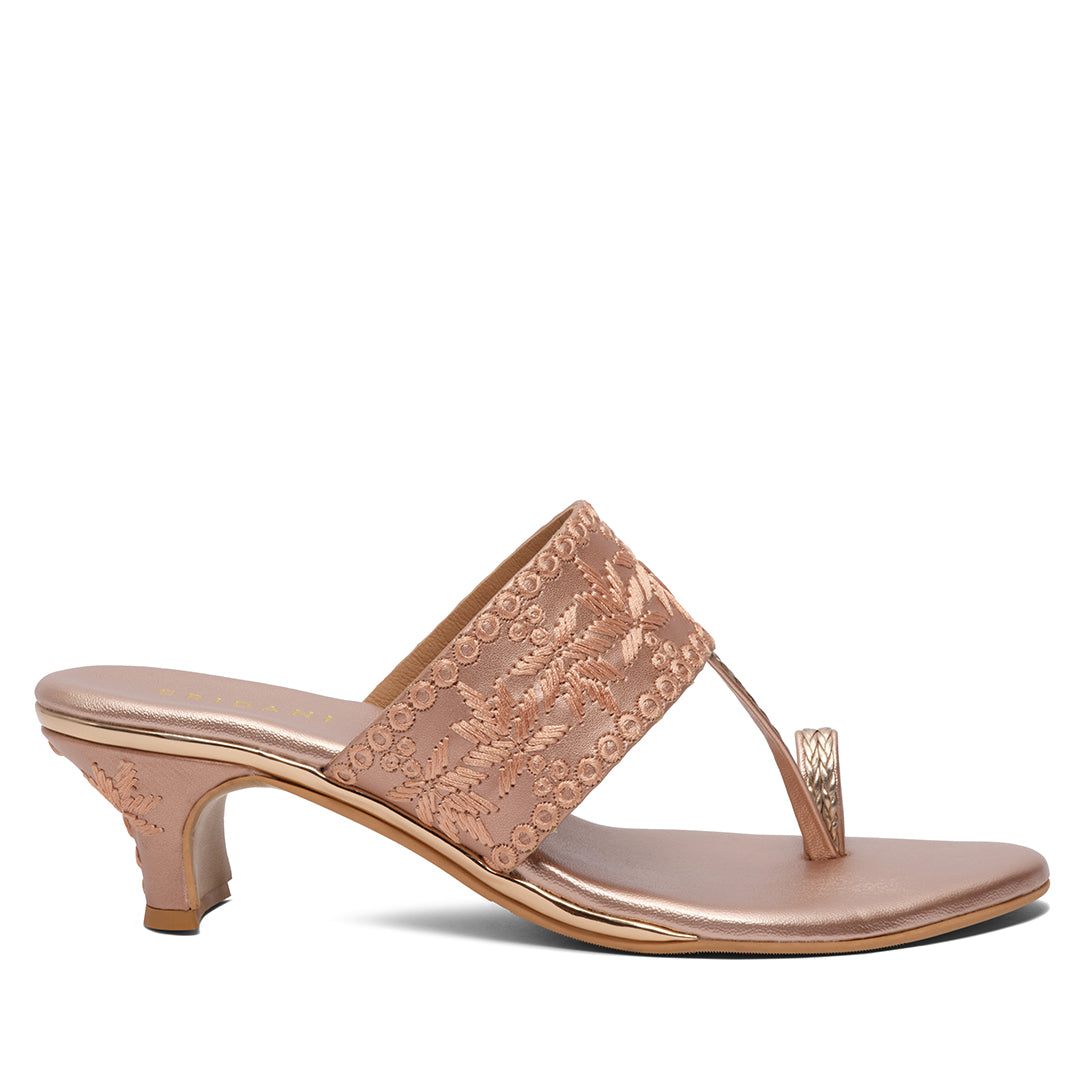 Syna Embroidered Kolhapuri