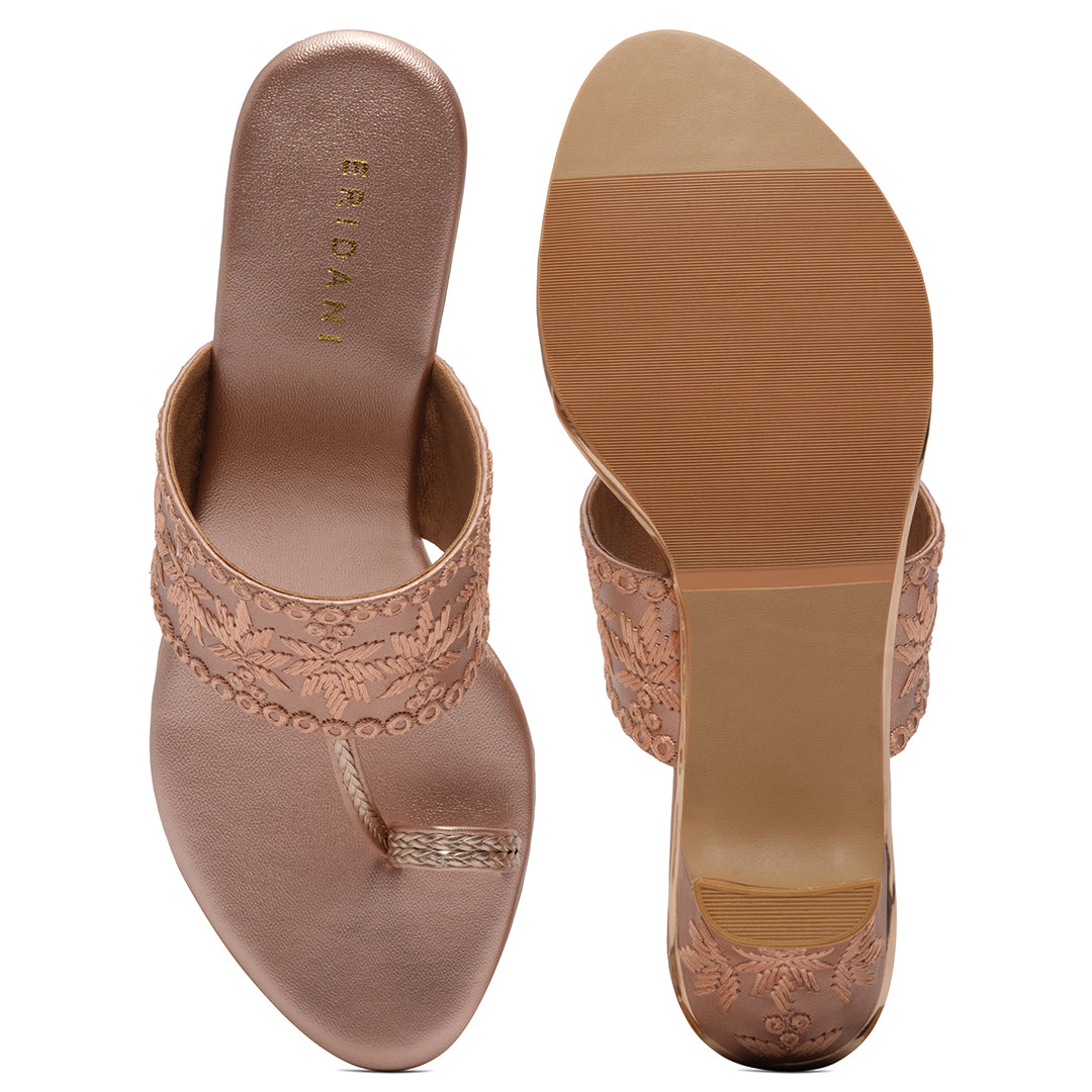 Syna Embroidered Kolhapuri