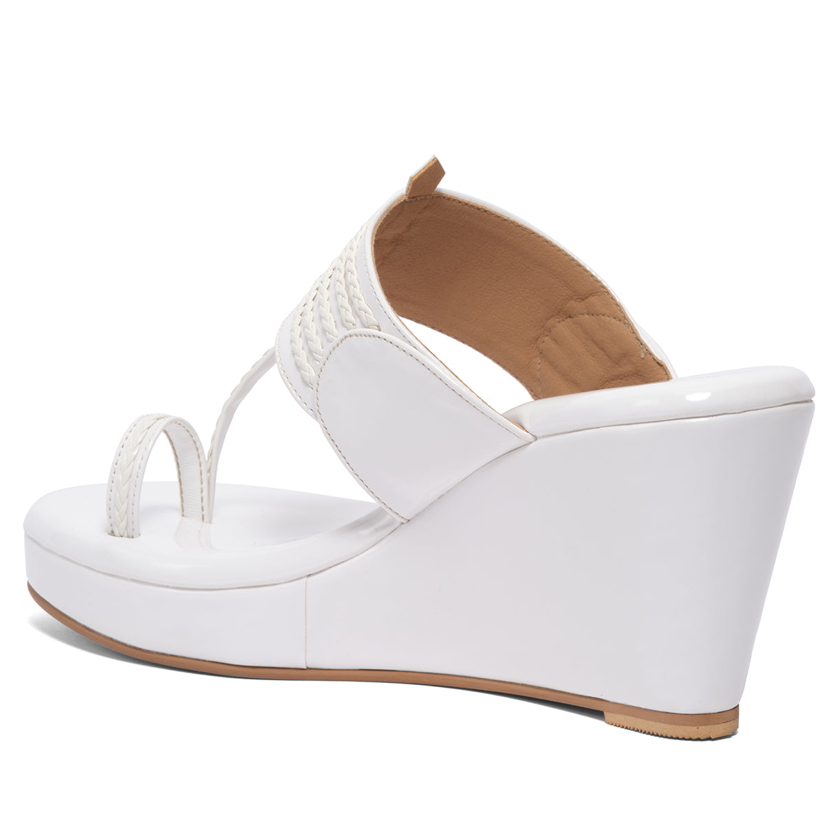 Taani Solid Kolhapuri Wedges