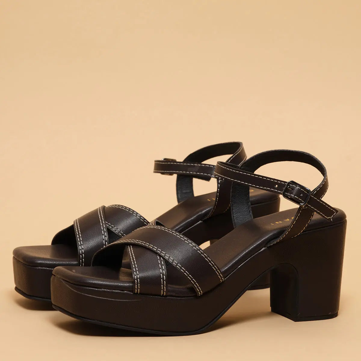 Terra Criss-Cross Wedges Saifi Traders
