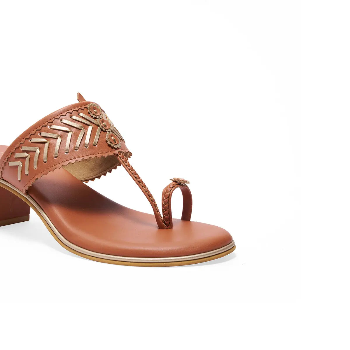 Vaani Kolhapuri Heels Akil