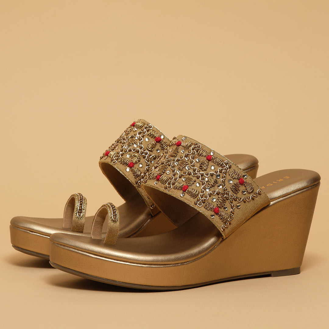 Wrija Embroidered Wedges