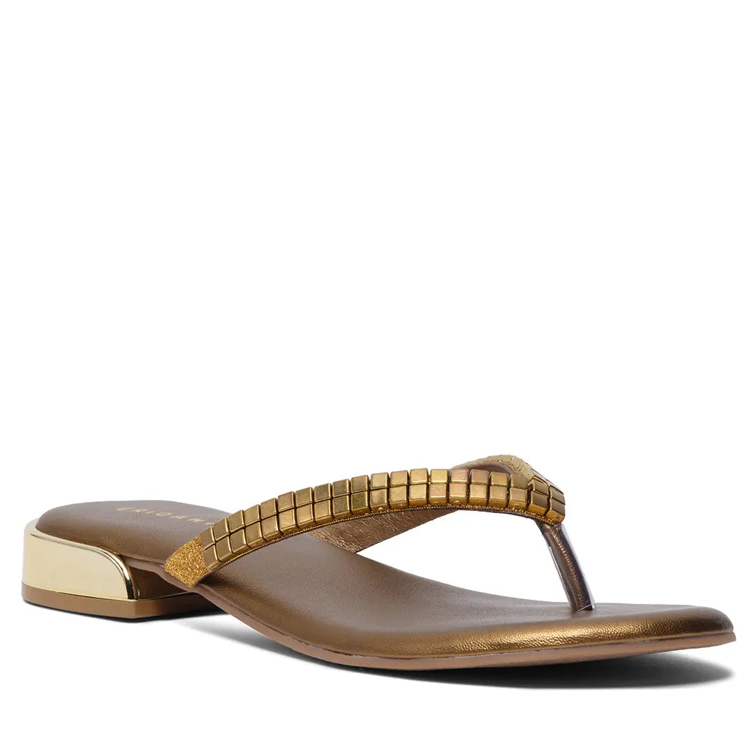 Yara Slip-on Flats Ahmad Arts
