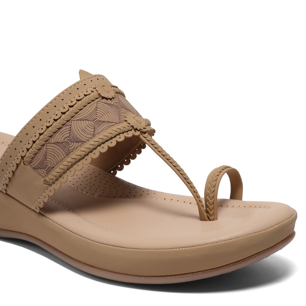 Yavi Kolhapuri Flatforms