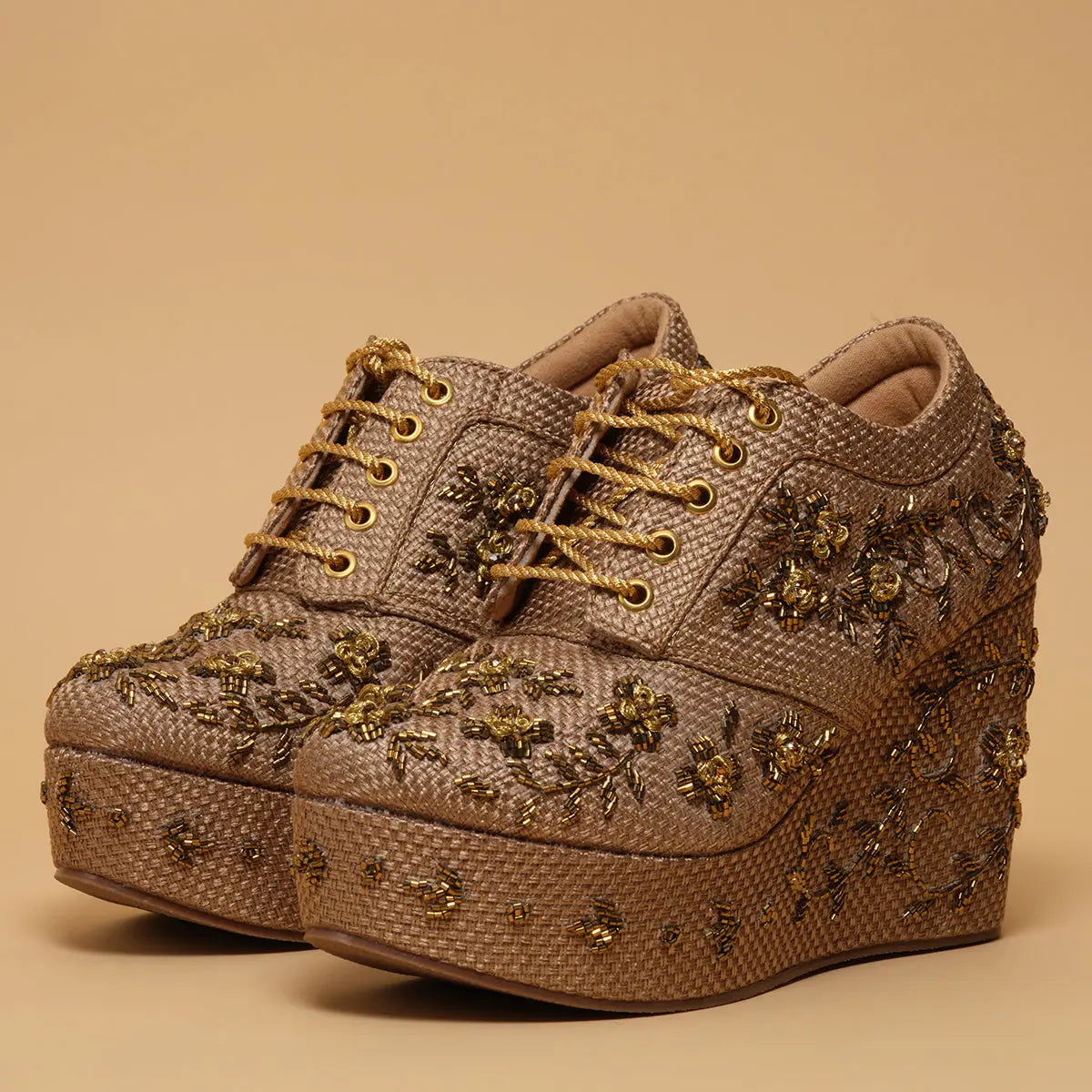 Ziya Embroidered Sneakers Diamond Footwear