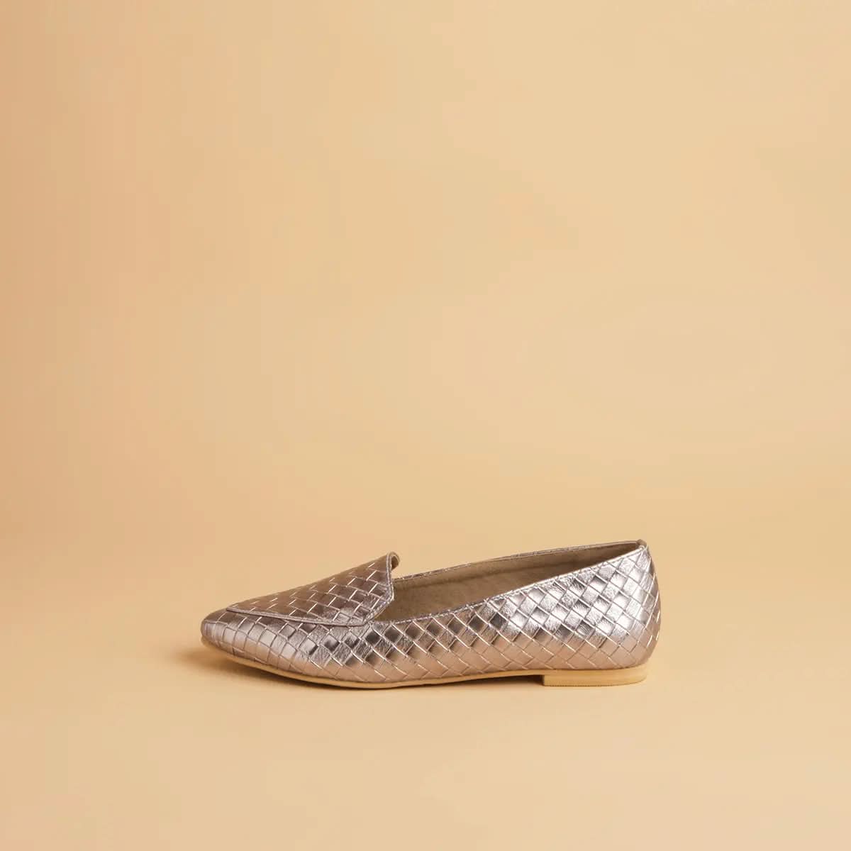Carin Textured Loafers Status Shoes