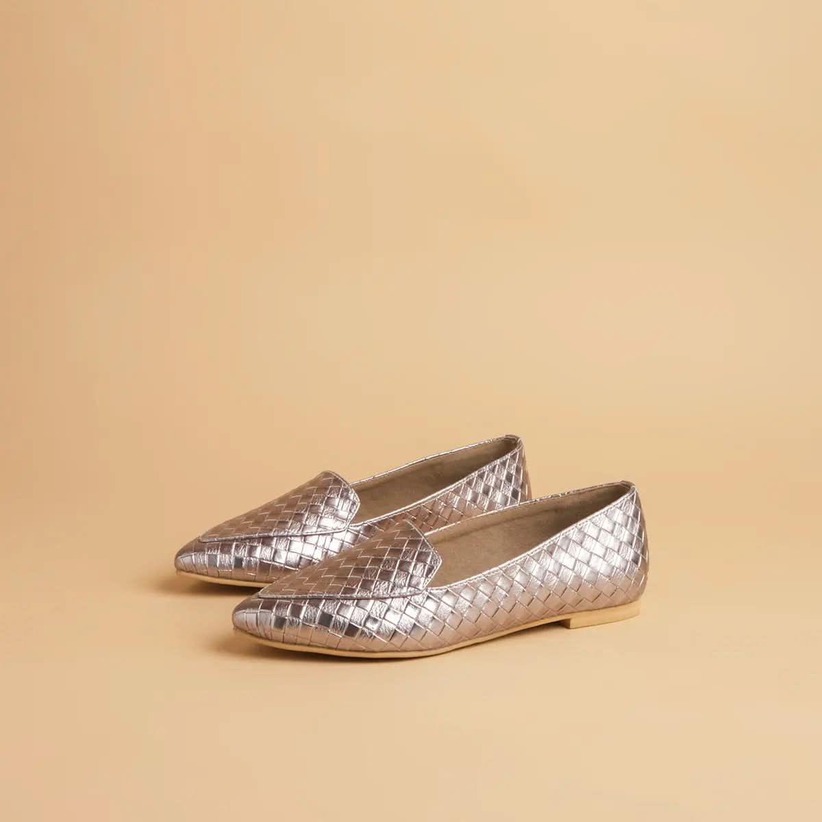 Carin Textured Loafers Status Shoes