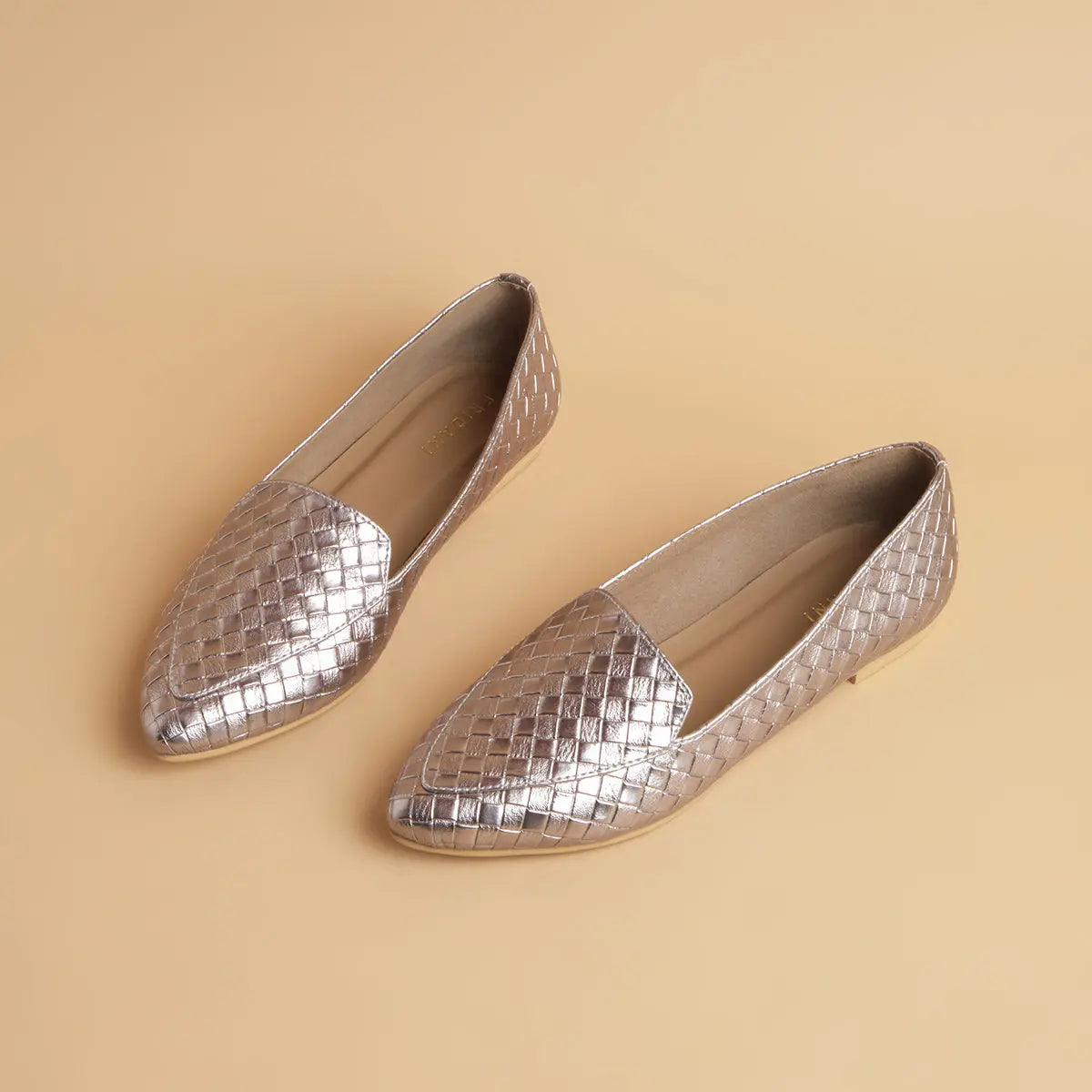 Carin Textured Loafers Status Shoes
