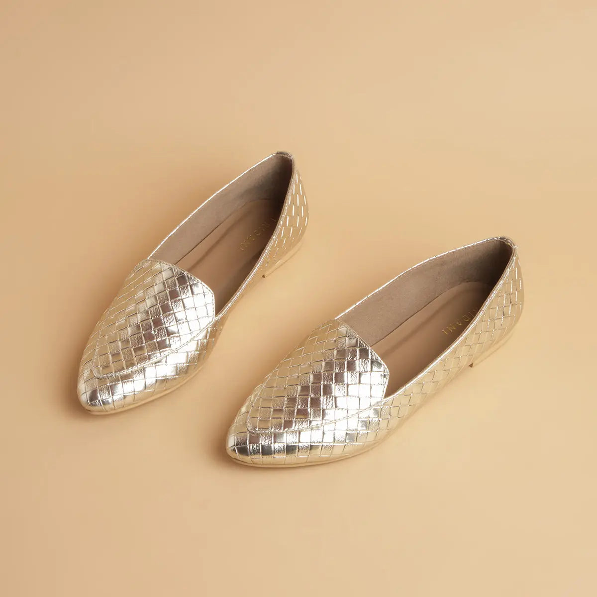 Carin Textured Loafers Status Shoes