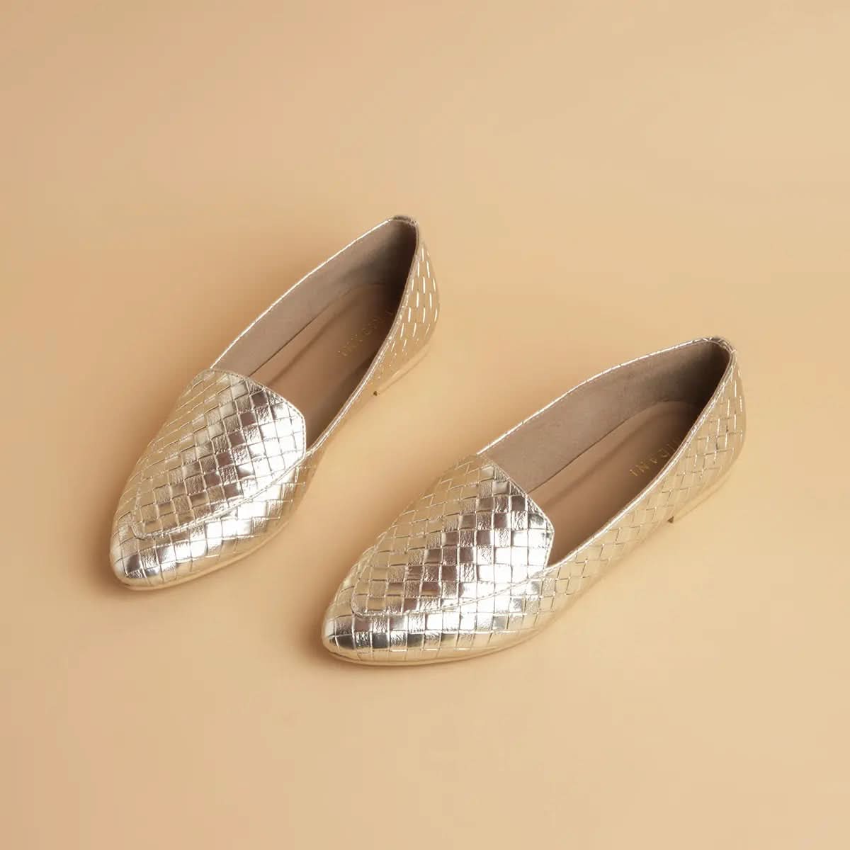 Carin Textured Loafers Status Shoes