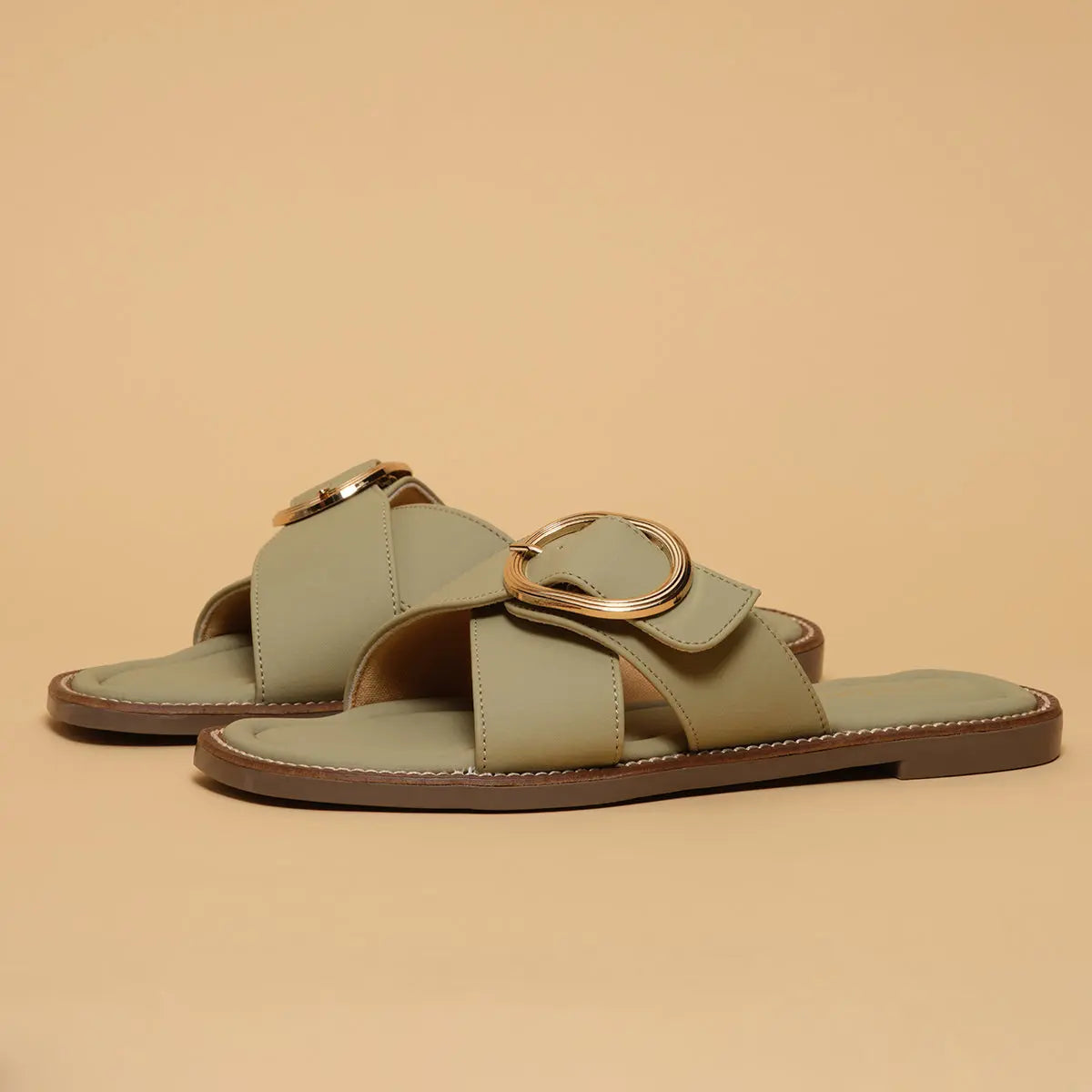 Travel-Friendly Footwear: What to Pack for Vacations Eridani