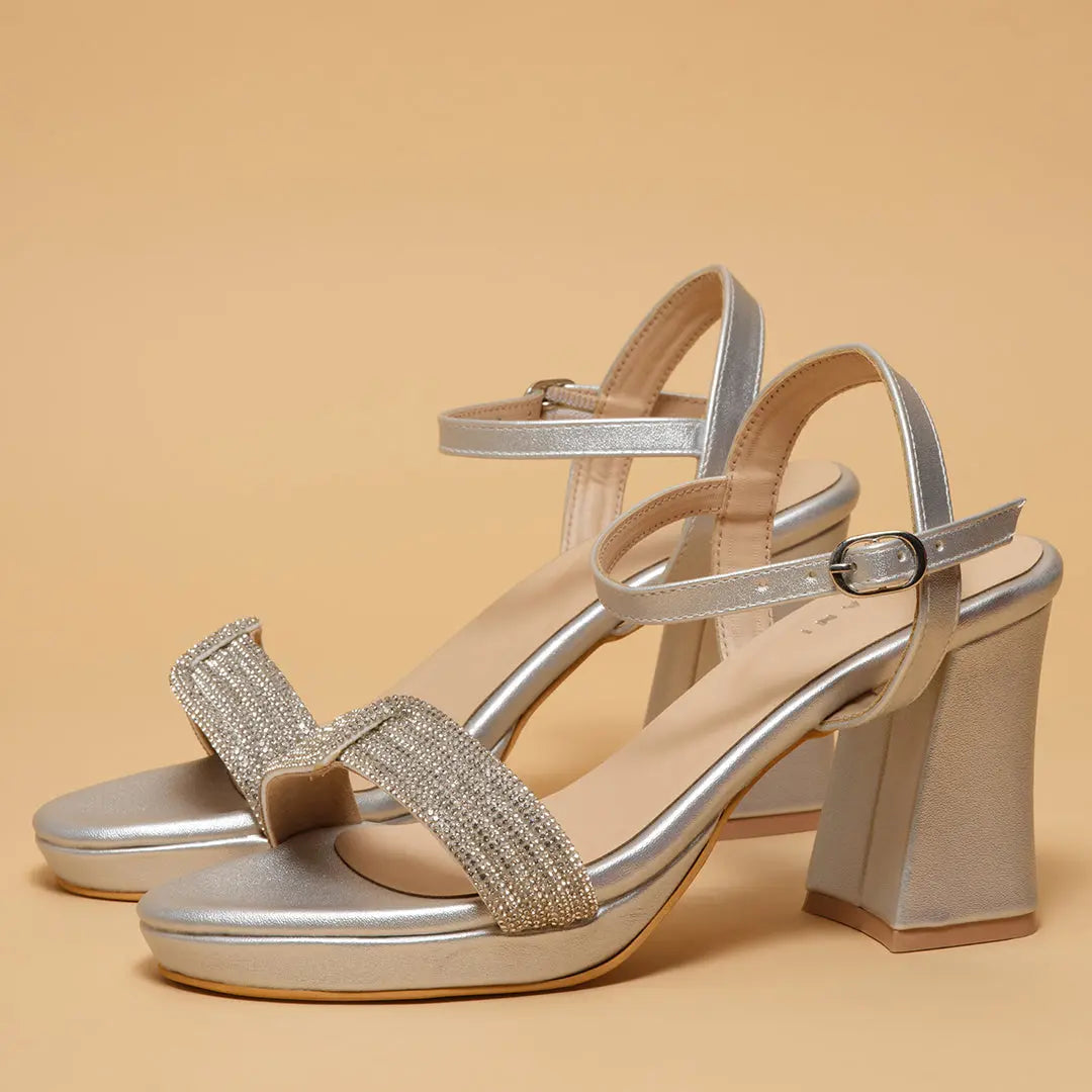 Different Types of Sandals and How to Style Them with Every Outfit Eridani