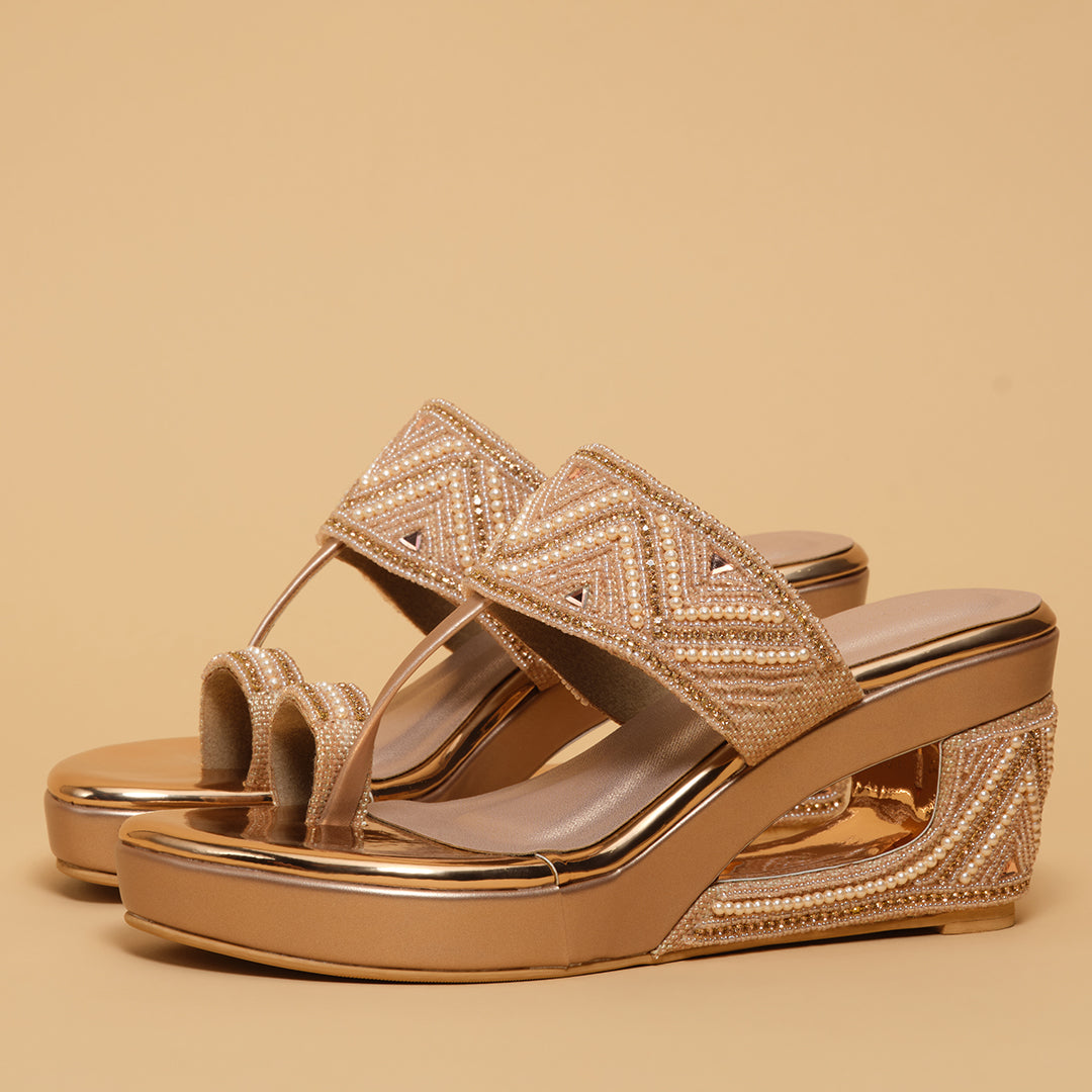 Aashi Embellished Kolhapuri Wedges