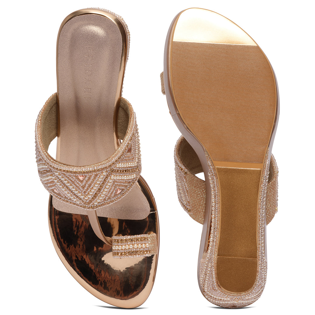 Aashi Embellished Kolhapuri Wedges
