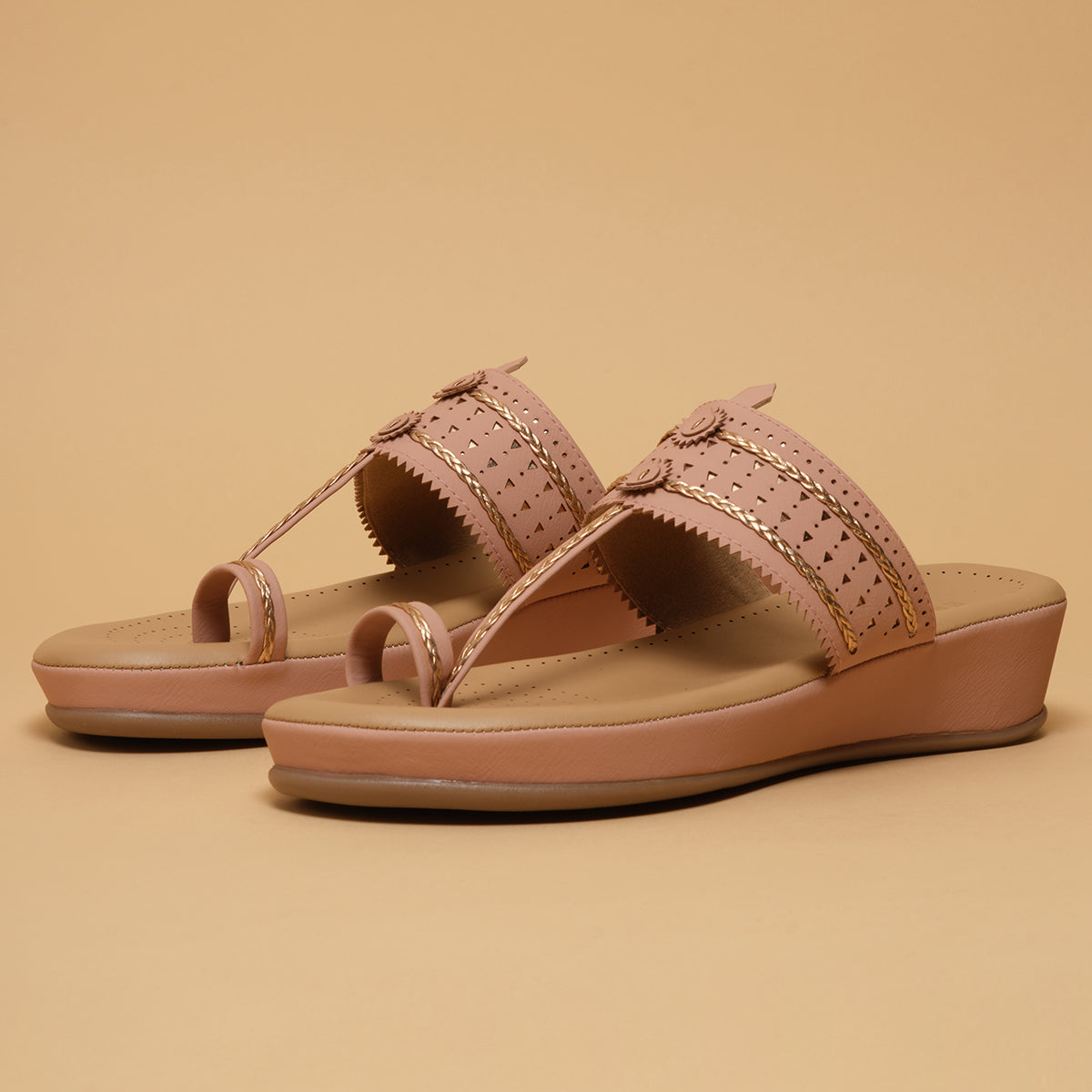 Alina Kolhapuri Flatforms