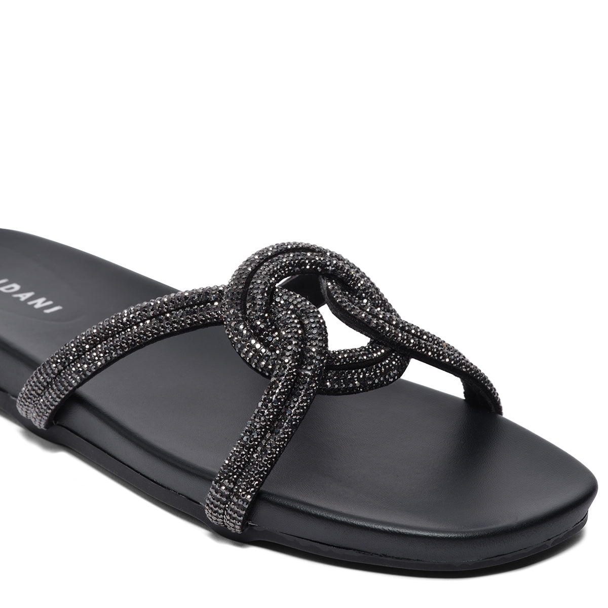 Aralia Interwined Flats