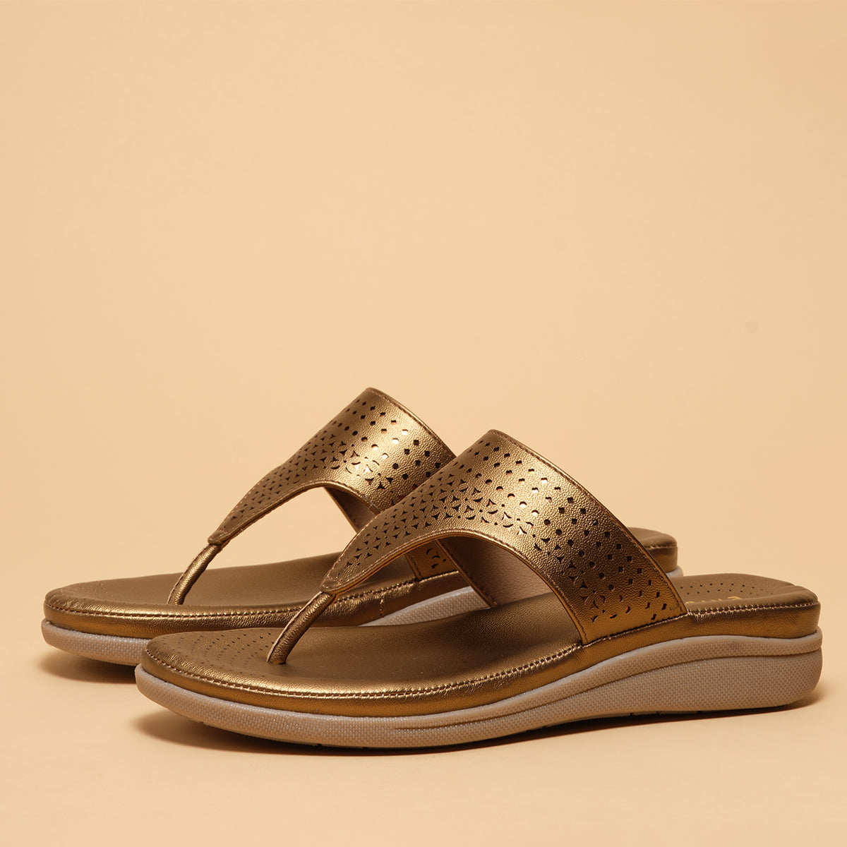 Arshi Thong Flatforms