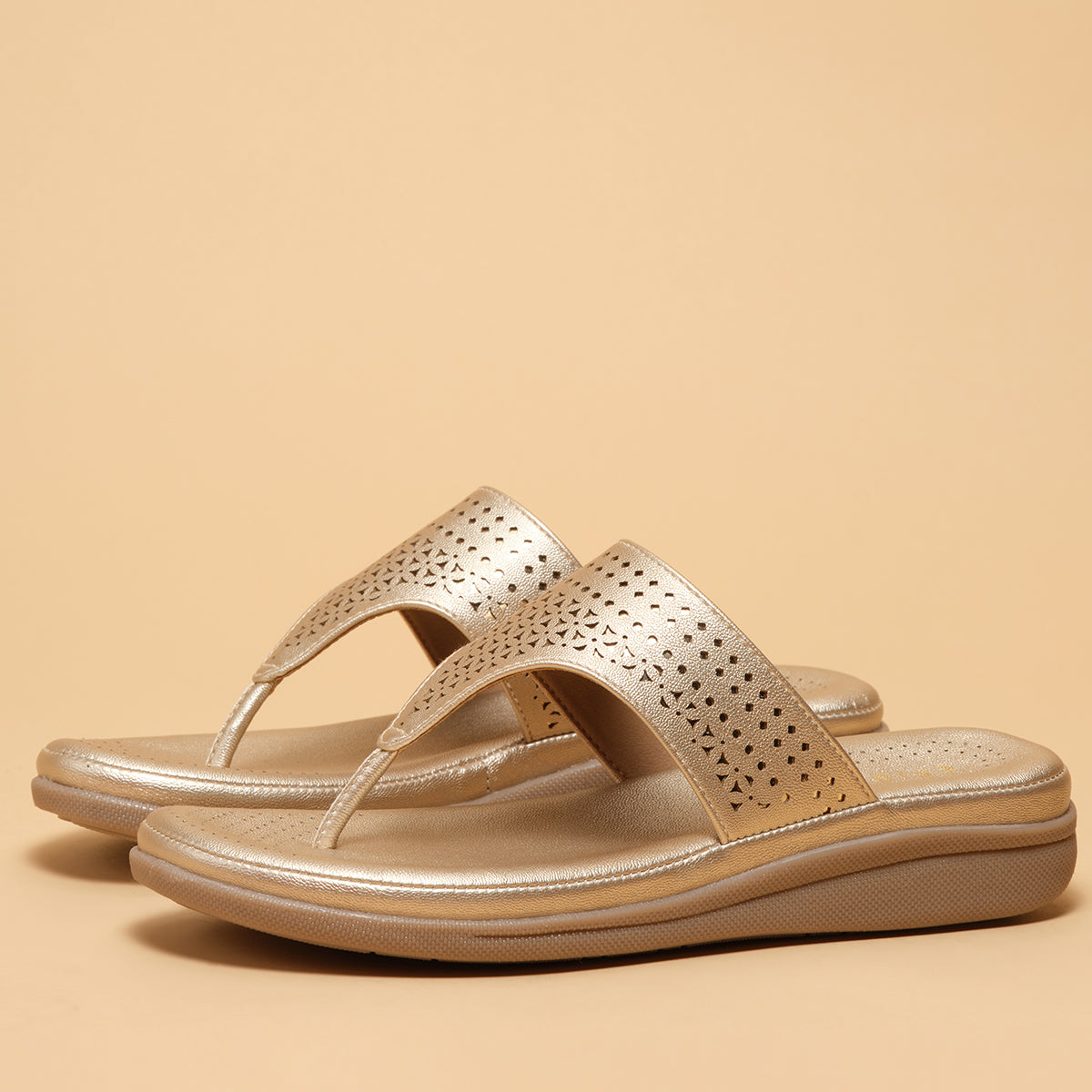 Arshi Thong Flatforms