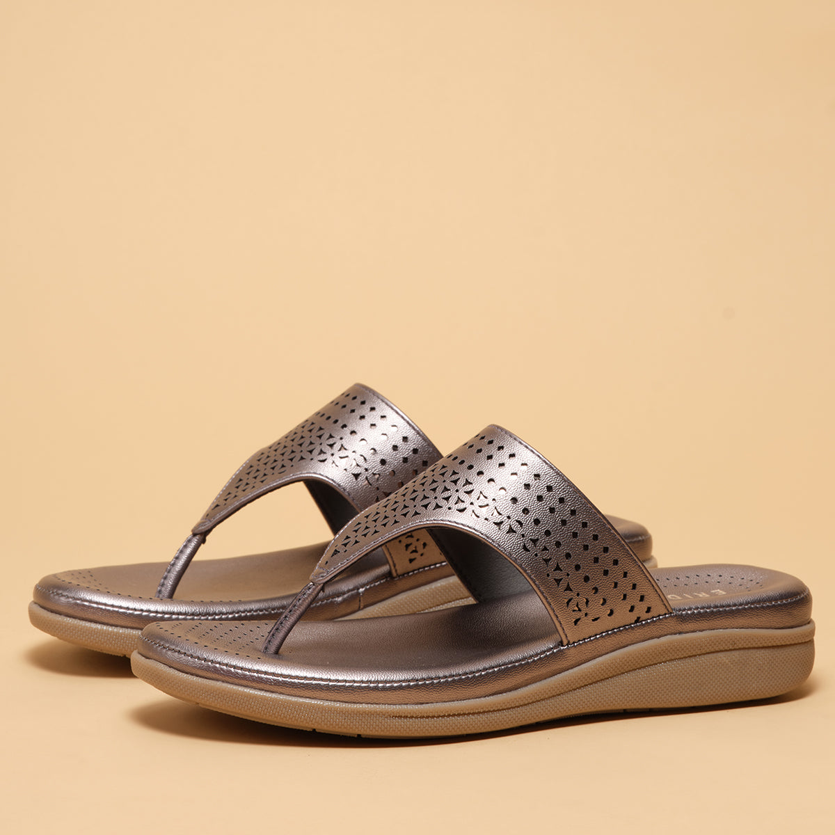 Arshi Thong Flatforms