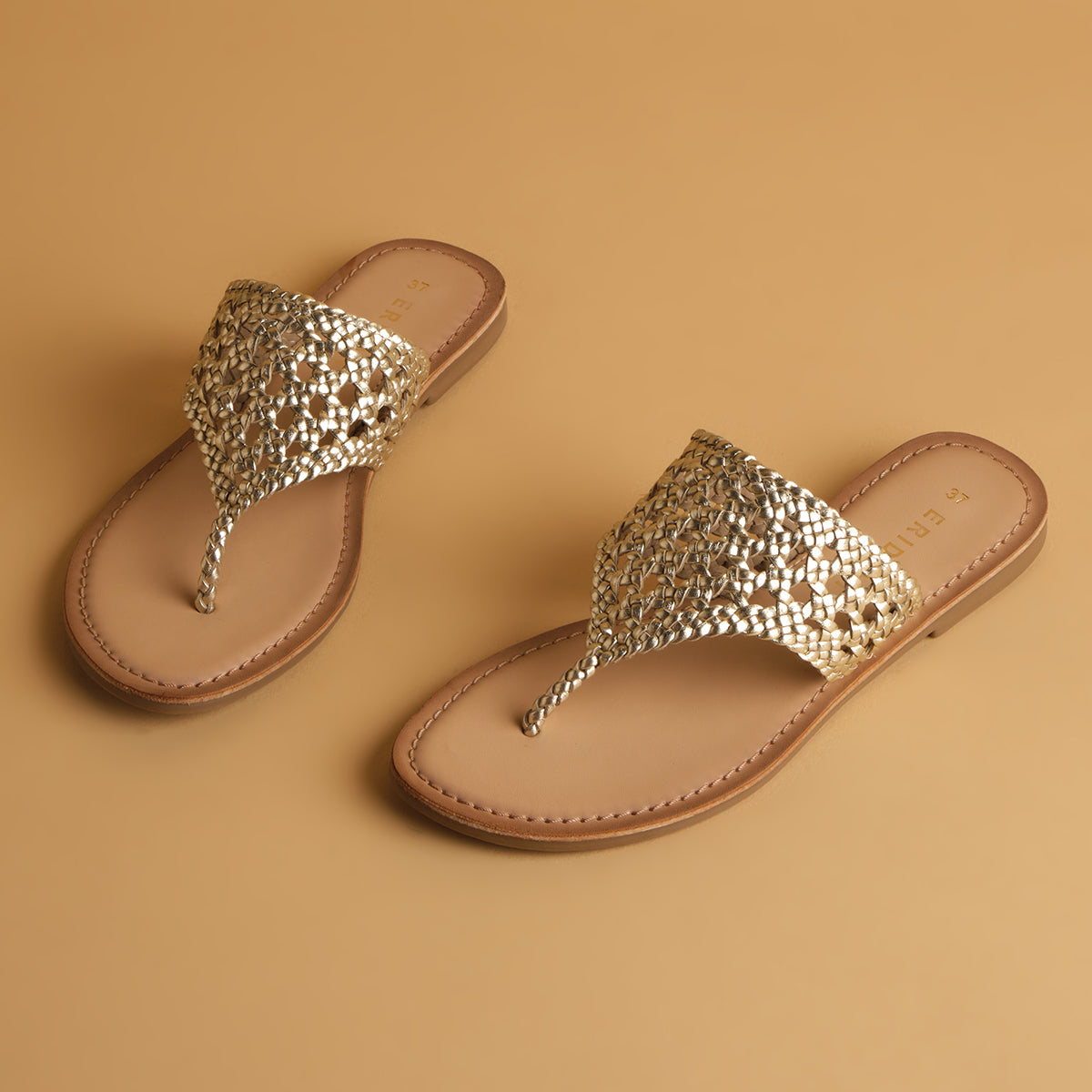 Auraa Woven Flats