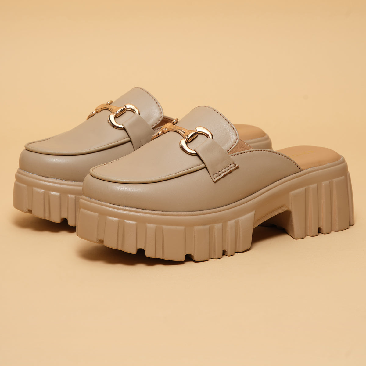 Avion Chunky Loafers Aleeza International Eridani