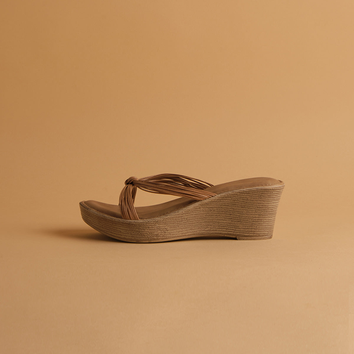 Clarissa knotted Wedges