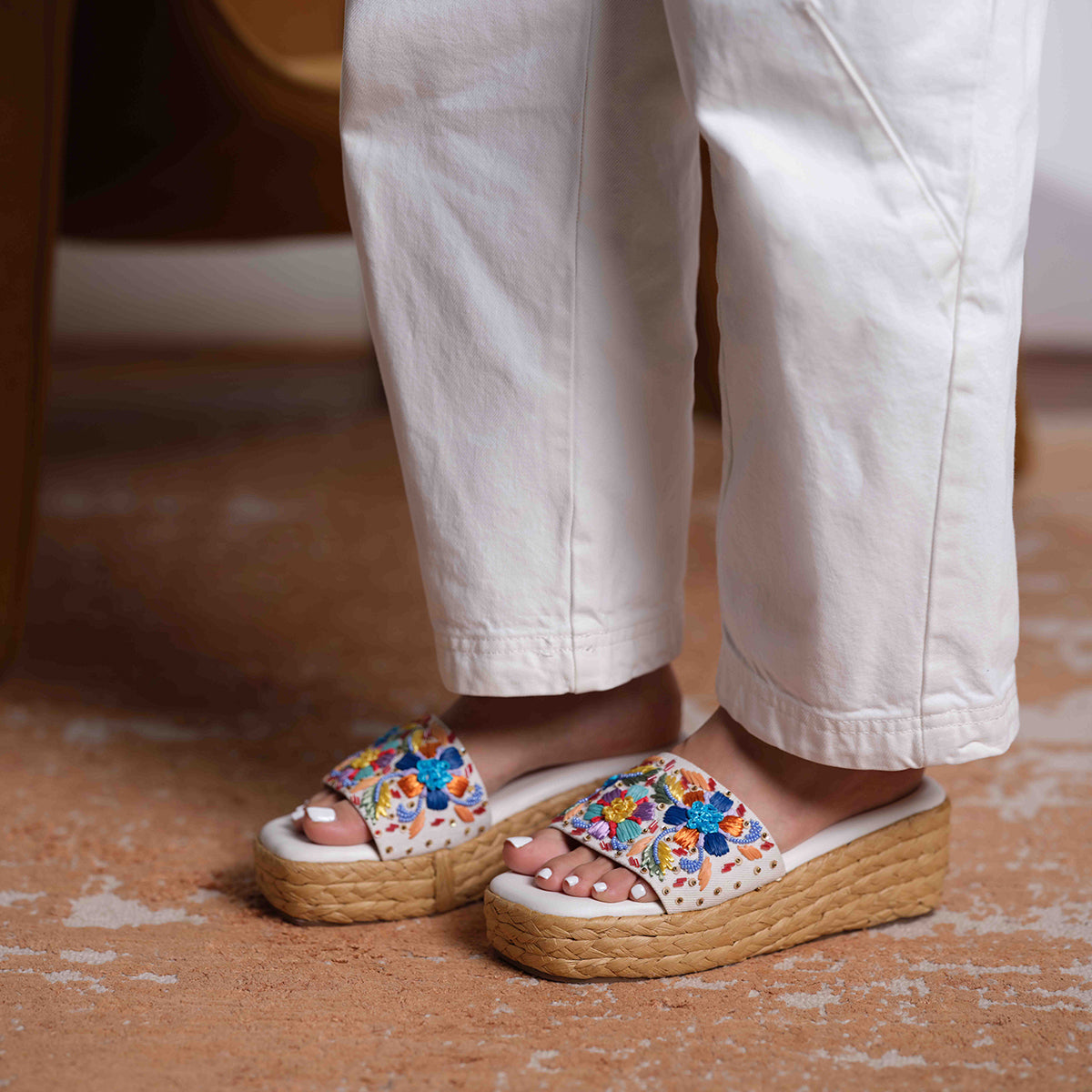 Daisyy Embroidered Wedges