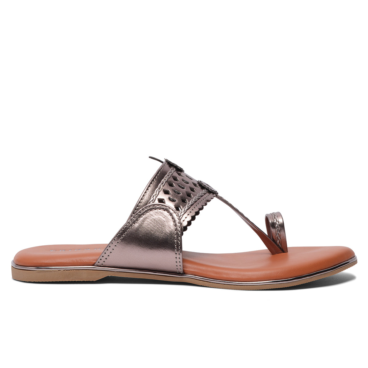 Diiya Metallic Kolhapuri