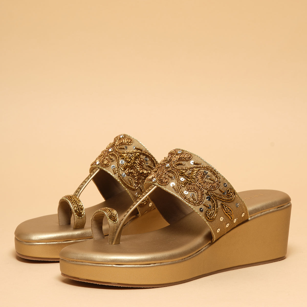 Elyra Embroidered Kolhapuri Mahek Footwear Eridani