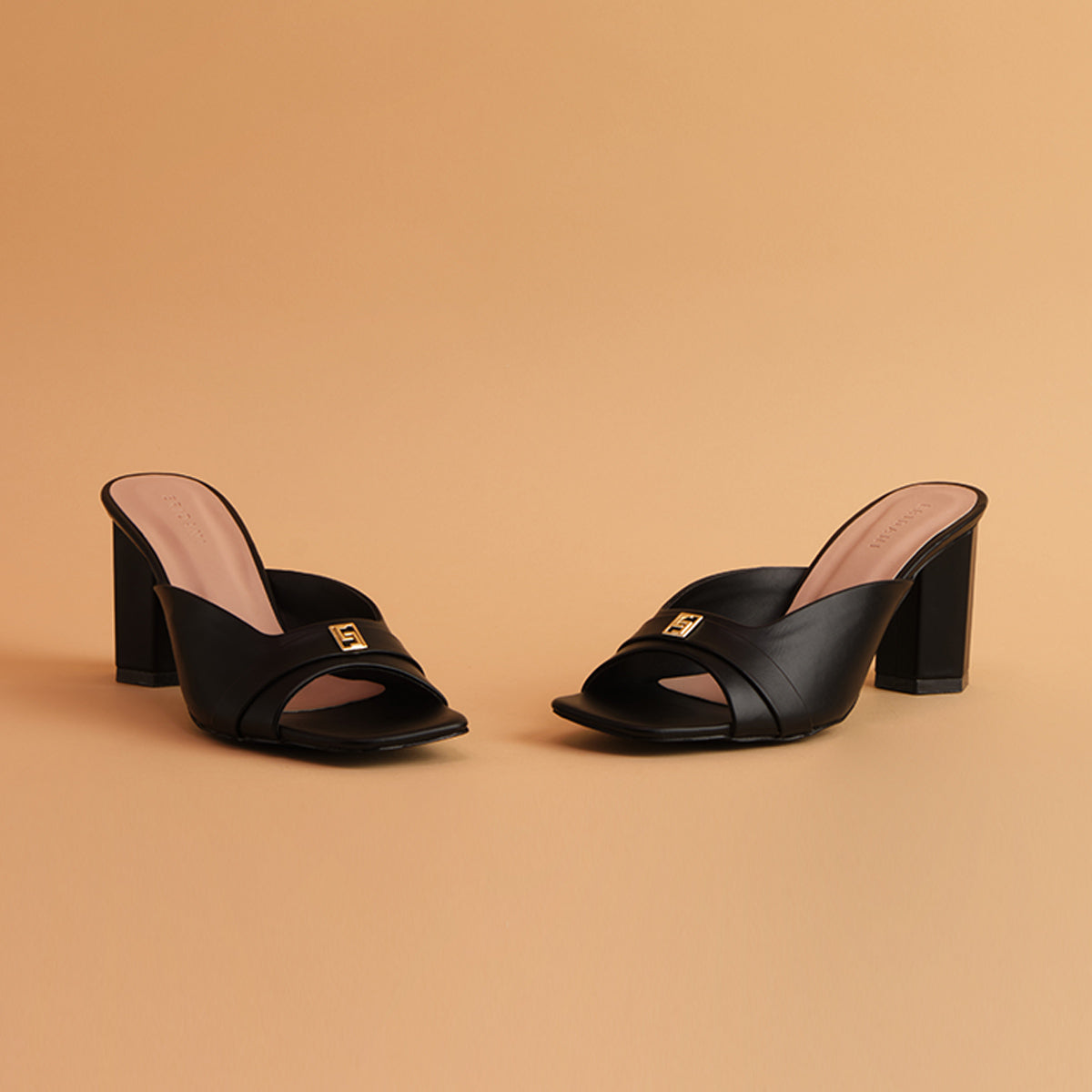 Estaa Signature Heels