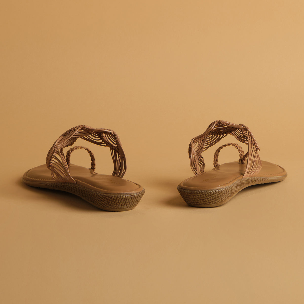 Farah Woven Kolhapuri Flats