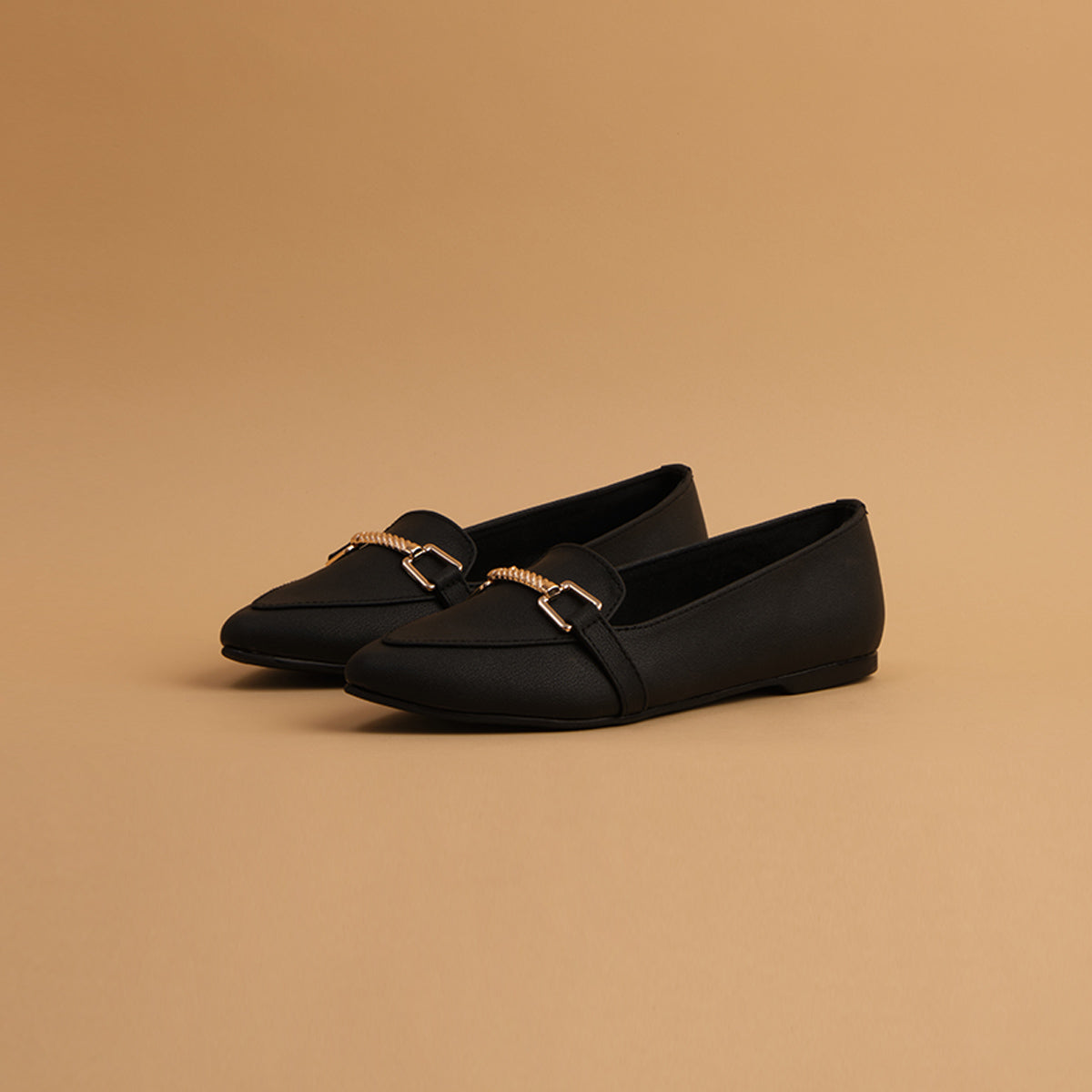 Giselle Solid Loafers