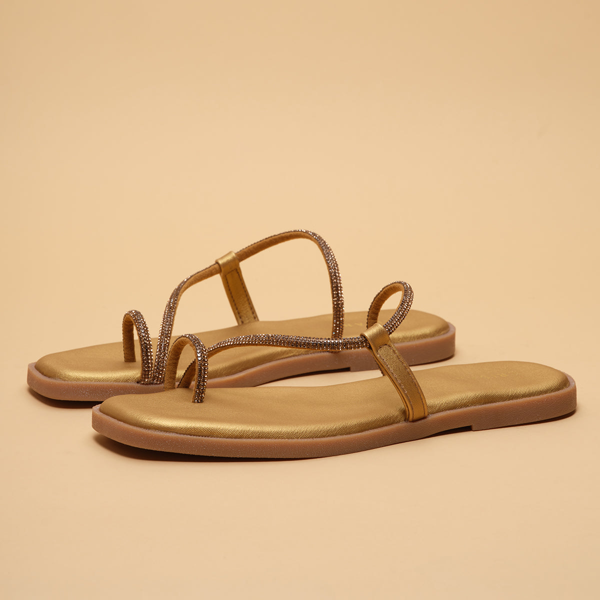 Iraya One Toe Flats