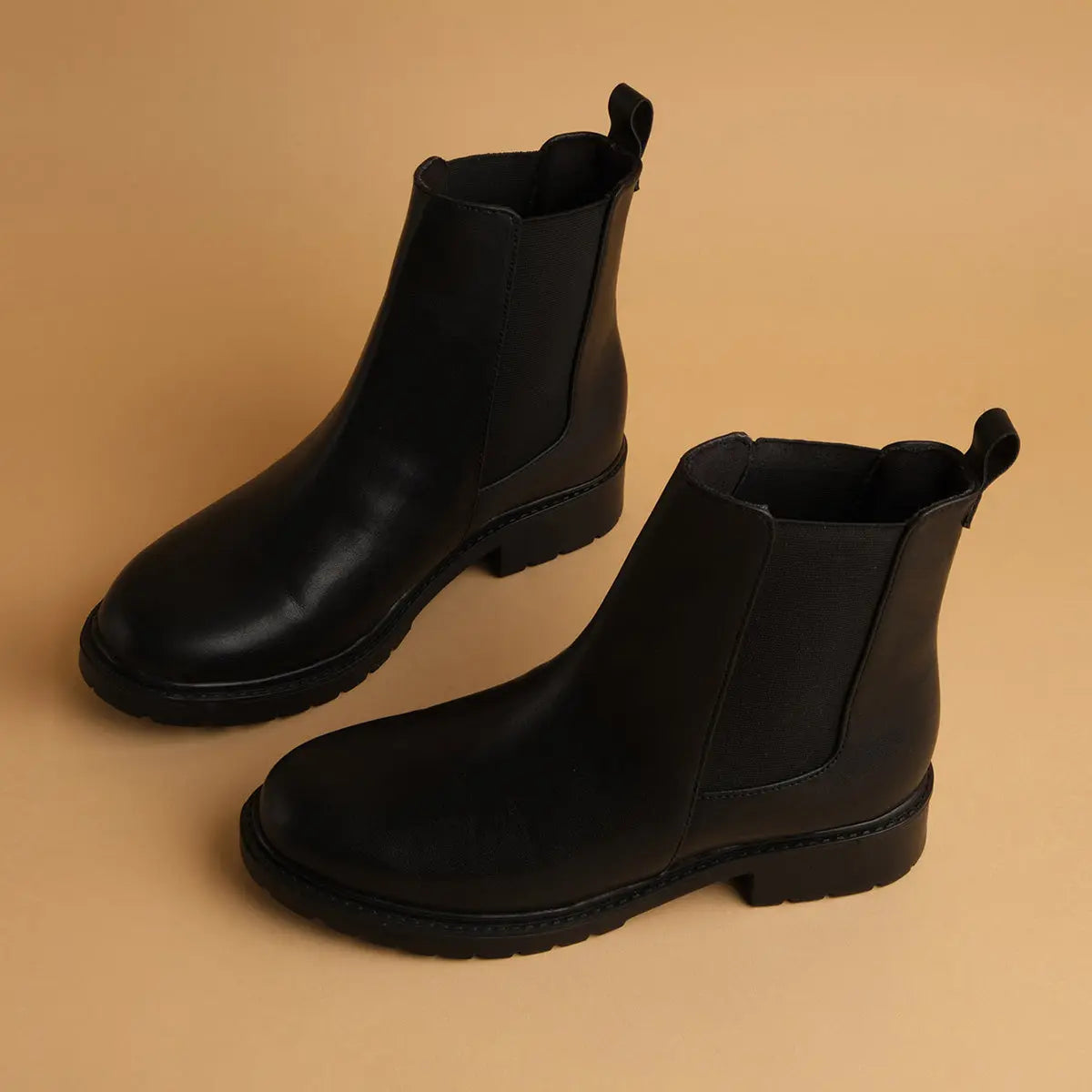 Kaia Ankle Boots Aleeza International Eridani