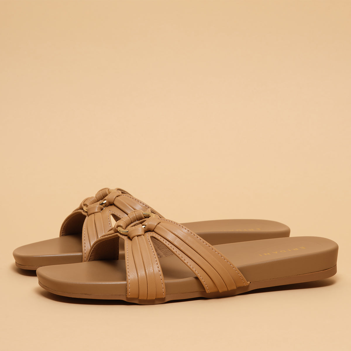 Lyza Cross straps Flats