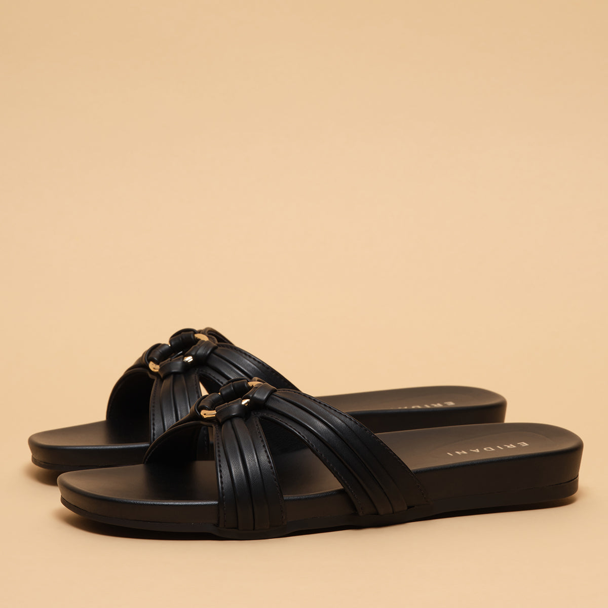 Lyza Cross straps Flats