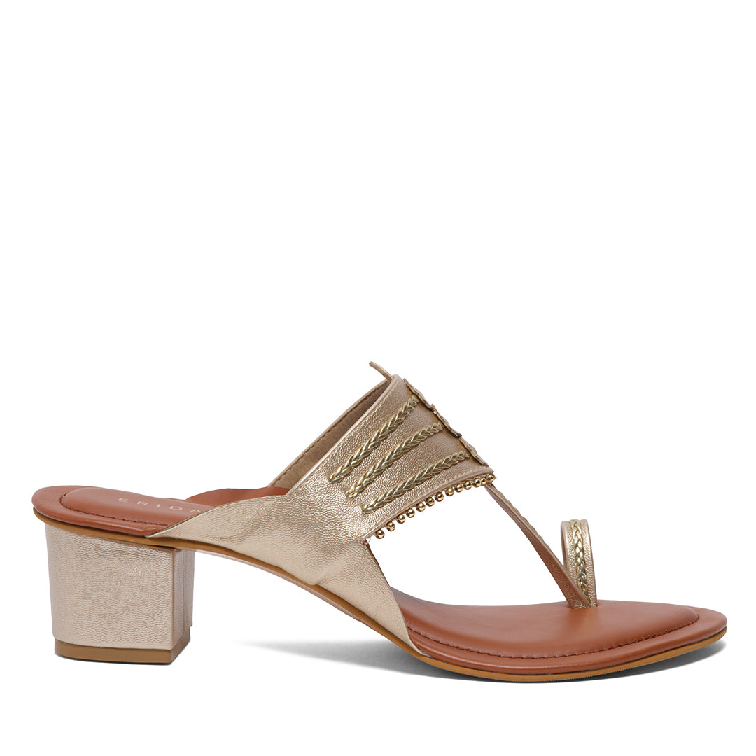 Nargis Kolhapuri Heels