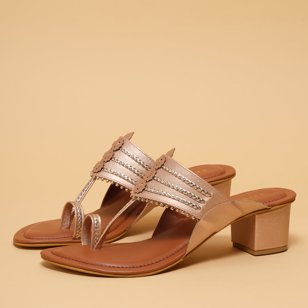 Nargis Kolhapuri Heels