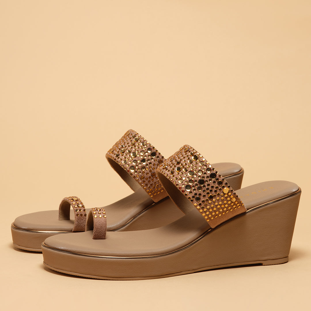 Niti Embellished Wedges