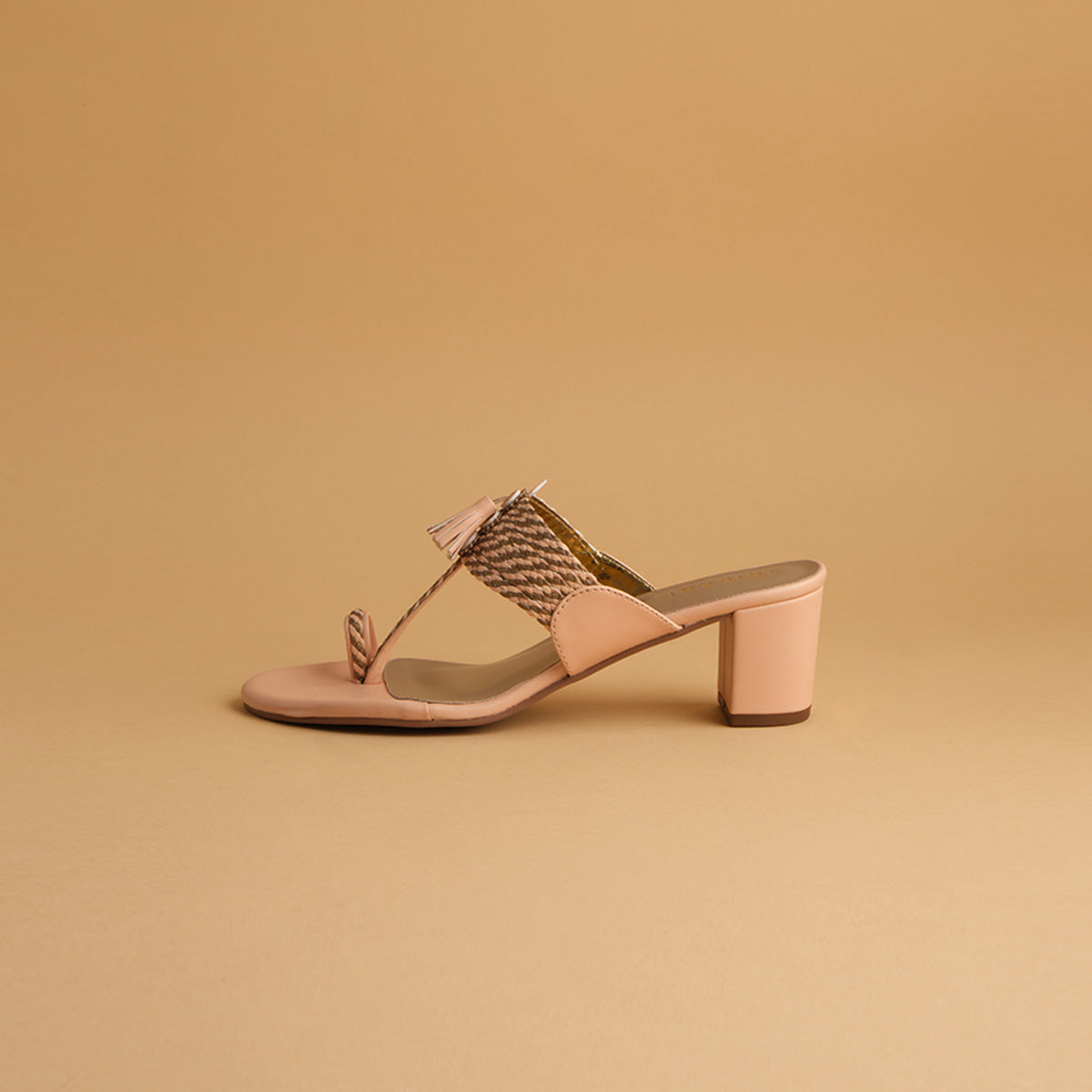 Nyla Woven Kolhapuri Heels