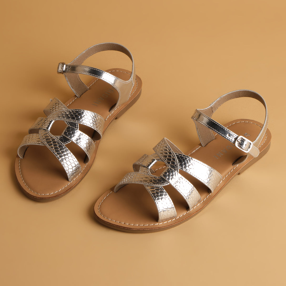 Nysaa Metallic Sandals