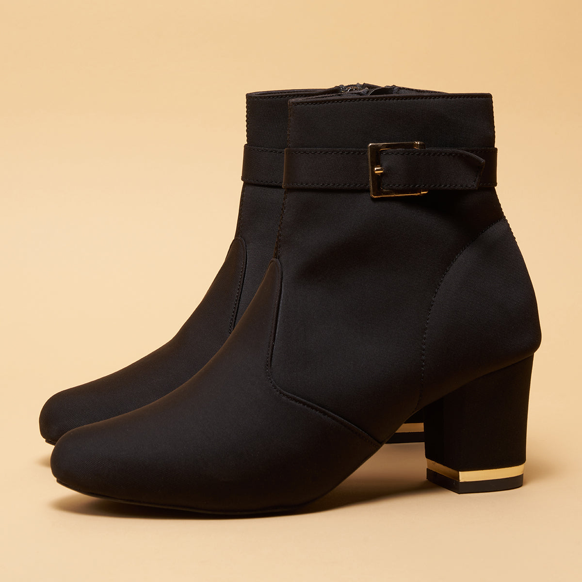 Oliviaa Ankle Length Boots