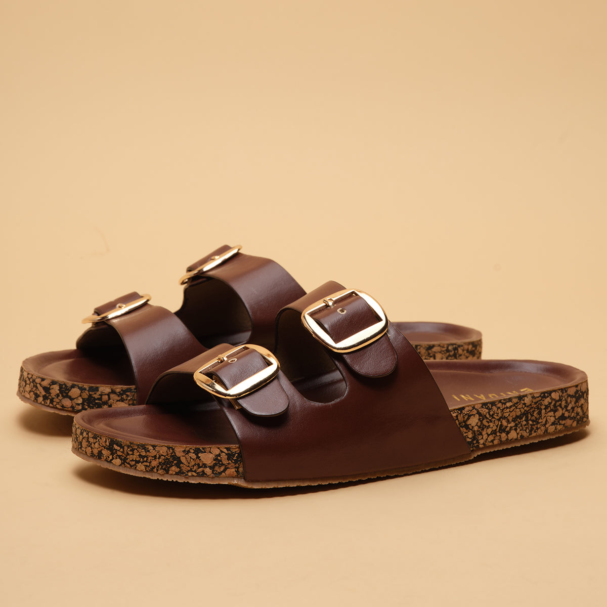 Pepper Buckle Flats Sara Shoes Eridani