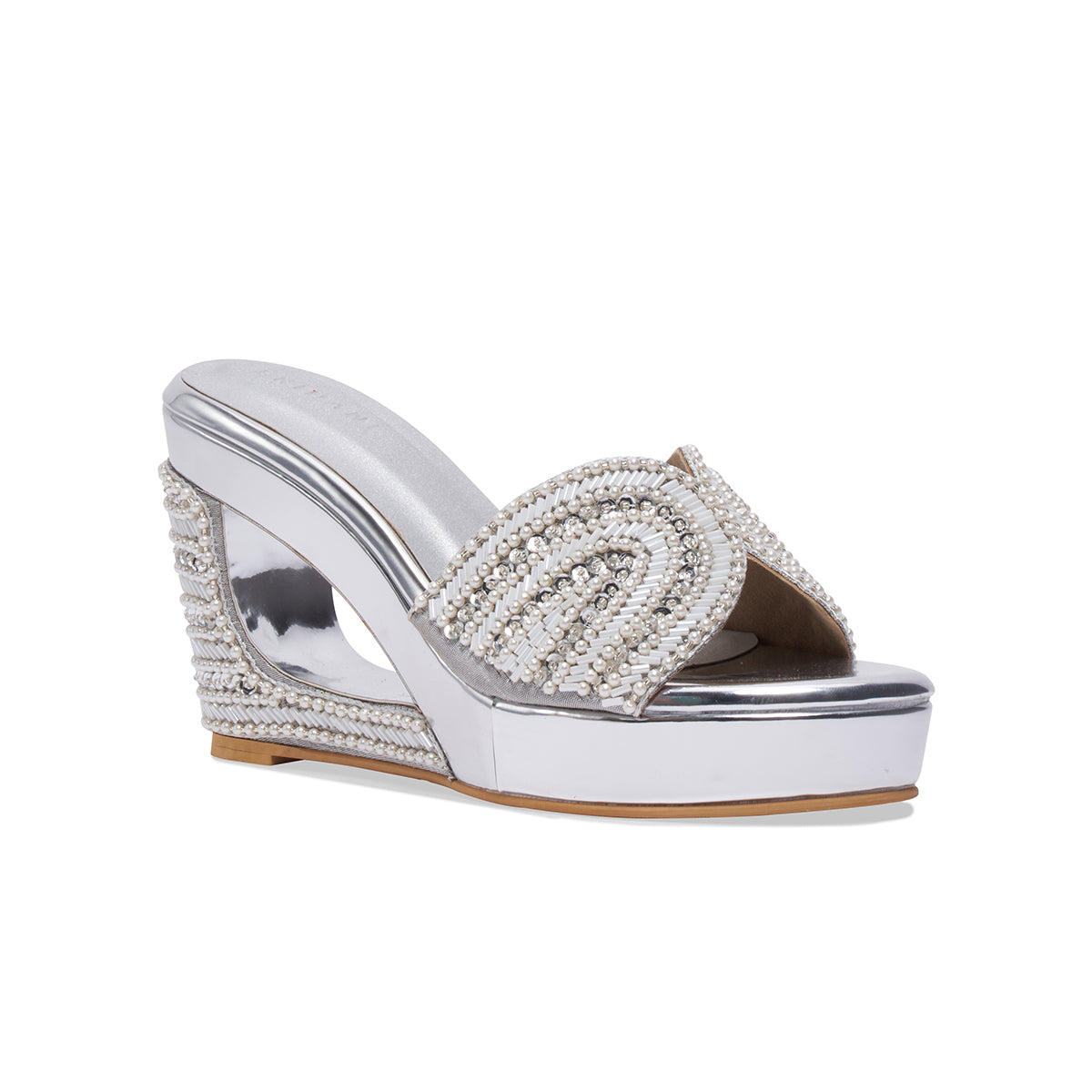 Qaya Embroidered Wedges