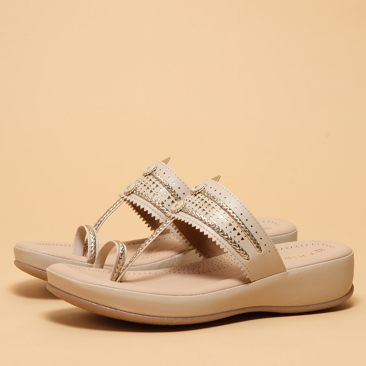 Riha Kolhapuri Flatforms