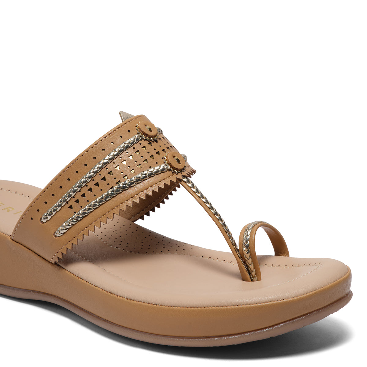 Riha Kolhapuri Flatforms