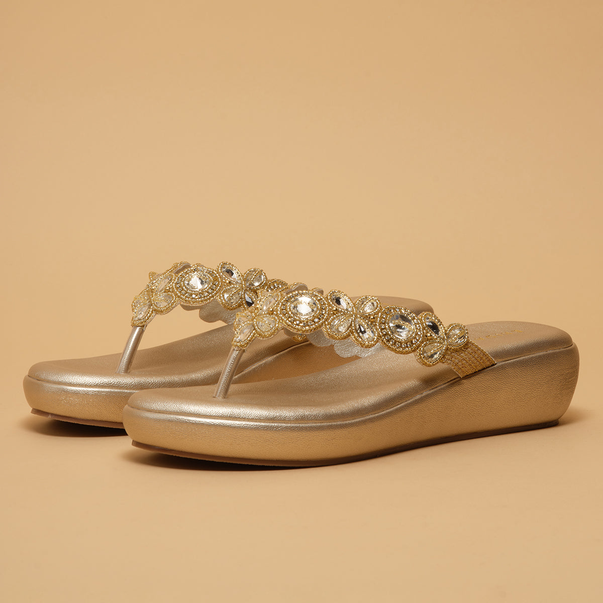 Riyana Festive Wedge