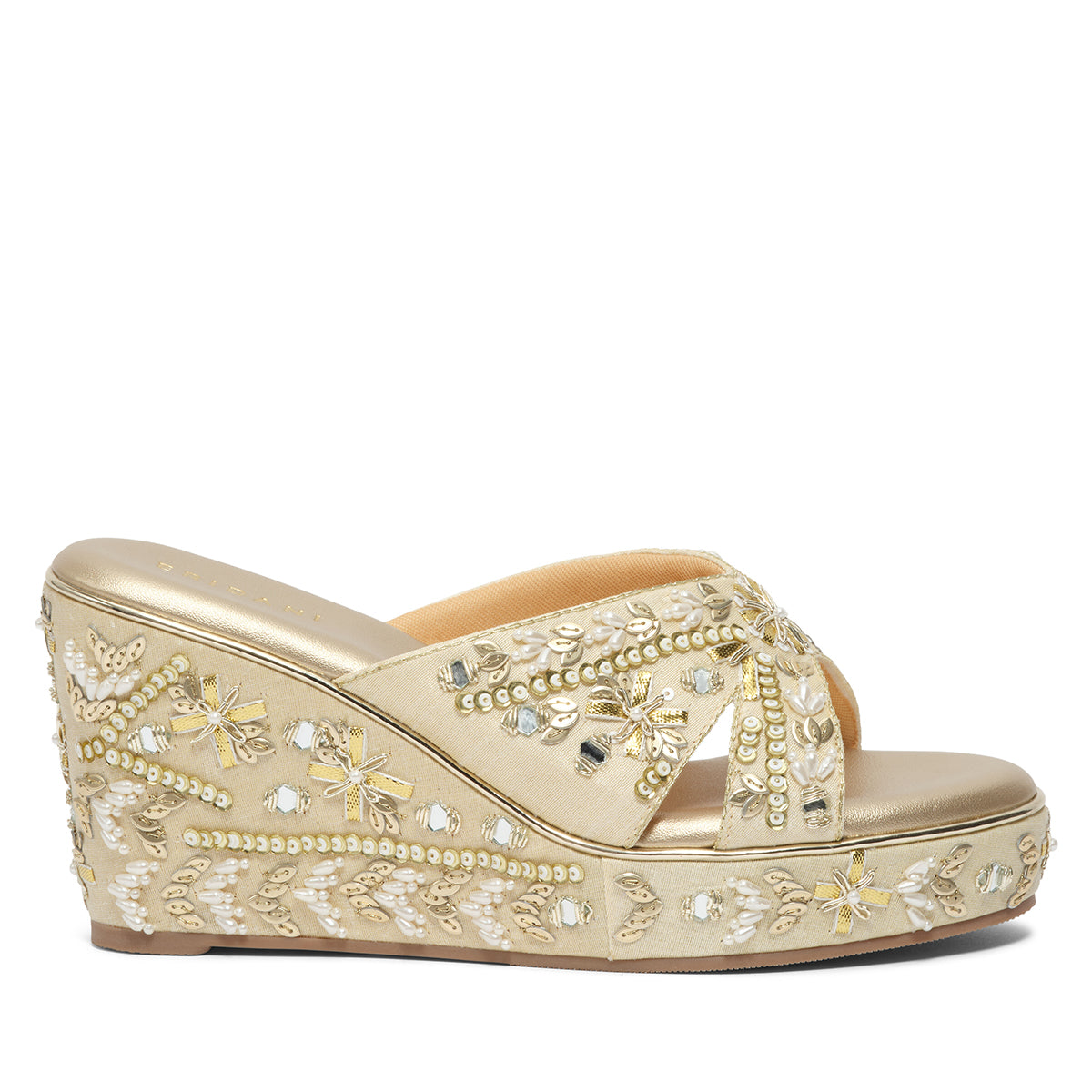 Roohi Embroidered Wedges